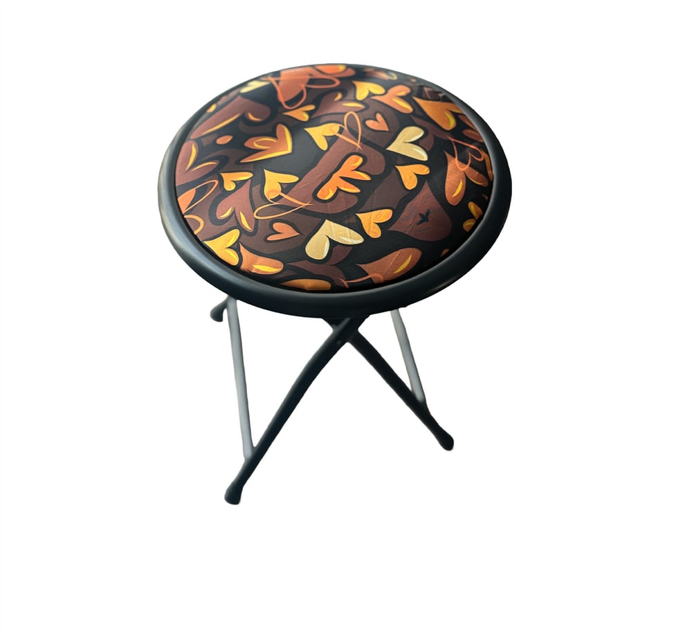 Image of Spread More Love Bee1ne Heart Motif stool