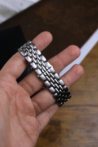 Image 9 of 1996 Oris Small Crown Pointer Date 7465 - Full Set - Freshly serviced - Automatic 654 Movement