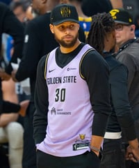 Image 5 of WW 2026 SZN Snapback Hat (Black/Black)