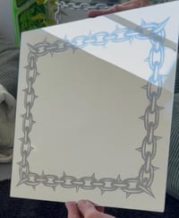 Chain mirror
