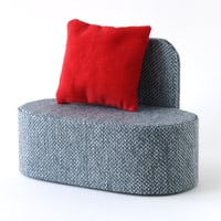 Image 1 of grey sofa for Blythe dolls