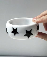 5 star chick bangle