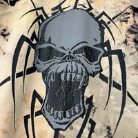 Image 6 of Tribal Skull & Crossbones 90s XL