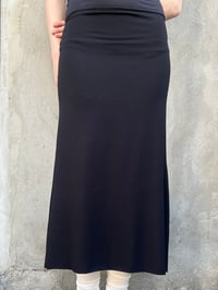 Image 2 of Essential Viscose Jersey Skirt — Black Uma 