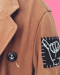 Image 4 of PLAN B ¥ DENIM COAT UPCYCLED  ¥ UNISEX ¥ VINTAGE TRENCHCOAT ¥ IBIZA¥ HANDPAINTED