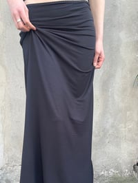 Image 7 of Essential Viscose Jersey Skirt — Black Uma  Maxi 
