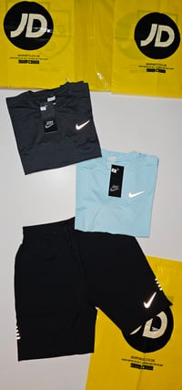 Image 3 of Mens Nk Sets 1;1
