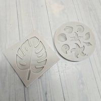 Image 3 of Toppers/embeds