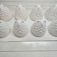 Image 2 of Pinecone mould 