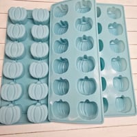 Image 1 of Pumpkins 3pk