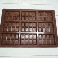 Image 2 of Small snap bar mould