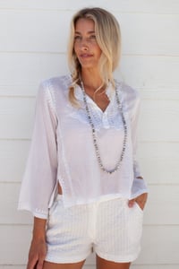 Image 3 of White Gudri Short