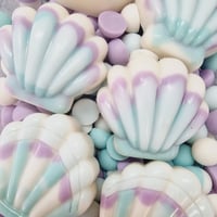 Image 3 of Sea shell mould