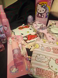 Image 2 of Juicy Couture Too Cute Hobo Meets Hello Kitty Bundle 