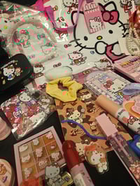 Image 5 of Large Hello Kitty Clear Tote Bundle 