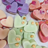 Image 3 of Flat Heart mould