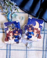 Image 2 of Ranwan: Dried Flower Chamber Acrylic Charm