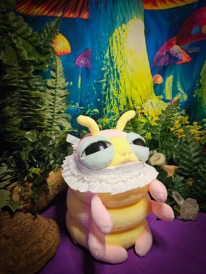 Glow Caterpillar Hatchling! ☆Glows In The Dark!!☆ ♡Strawberry Banana!♡