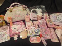 Image 2 of Juicy Couture Dreamy Juicy Meets Hello Kitty Bundle 