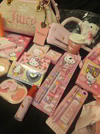 Image 6 of Juicy Couture Dreamy Juicy Meets Hello Kitty Bundle 
