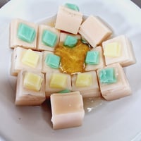 Image 4 of Laundry Basket Scoopie mould