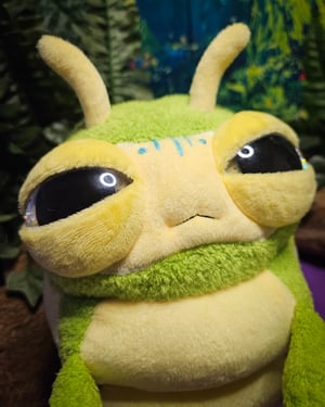 Glow Caterpillar Hatchling! ☆Glows In The Dark!☆ ♡Green n' Yellow!♡