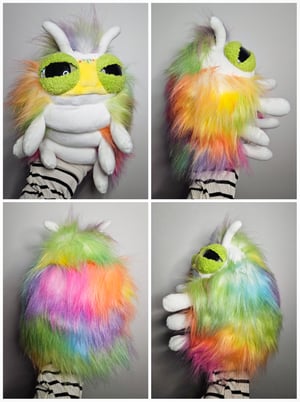 Glow Caterpillar Hatchling! ☆Glows In The Dark!☆ ♡Rainbow Floof!♡