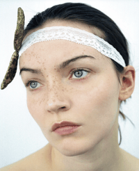 Image 2 of The Twiggy headband 