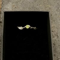 Image 1 of PIERŚCIONEK ŁUSKOSKRZYDŁY perydot