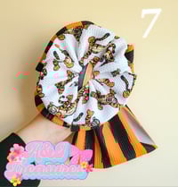 Image 8 of Tigger Bows