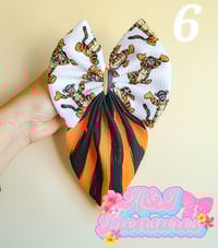 Image 7 of Tigger Bows