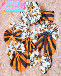 Image 1 of Tigger Bows