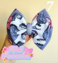 Image 8 of Eeyore Bows