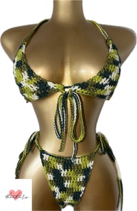 Image 2 of Camo Kiss