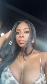 Image 9 of Luxe Raw Silky Straight