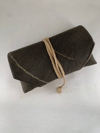 Image 2 of Lithuanian linen Santoku pouch Padded type #010
