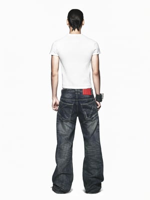 Image of LATUI ATELIER - Weit Genug Jeans