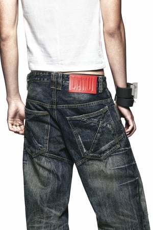 Image of LATUI ATELIER - Weit Genug Jeans
