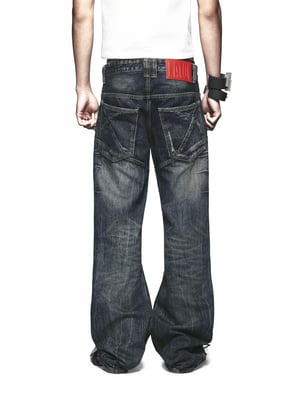 Image of LATUI ATELIER - Weit Genug Jeans