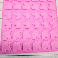 Image 2 of Unicorn mould
