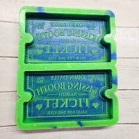 Image 1 of Kissing booth token duo