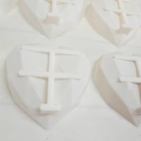 Image 2 of Large Diamond Hearts