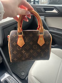 Image 2 of Elizabeth mini purse