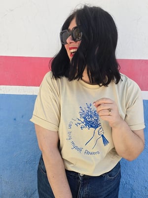 Camiseta flowers