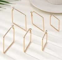 Image 3 of 5 Pairs Of Gold Earrings 