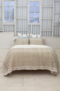 Image 9 of Sunny Booti Quilt