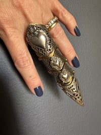 Image 1 of Christopher Lambert’s finger gauntlet 