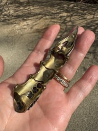 Image 9 of Christopher Lambert’s finger gauntlet 