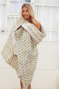 Image 10 of Sunny Booti Quilt