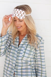 Image 2 of Eyemask Spring 